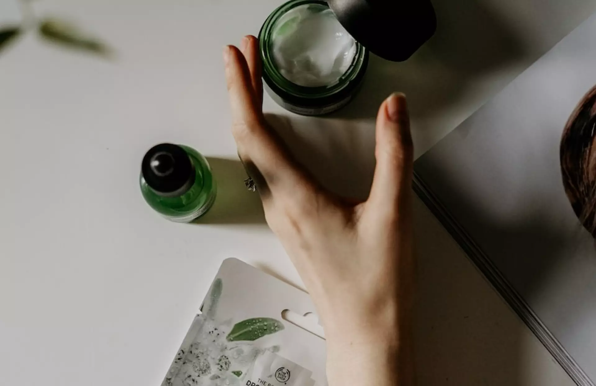 زجاجات خضراء