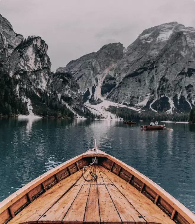 A boat on the lake